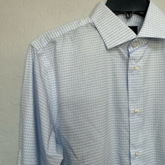 Nordstrom Men's Shop Trim Fit Non-Iron Dress Shirt size 15- 32/33 - Picture 2 of 7